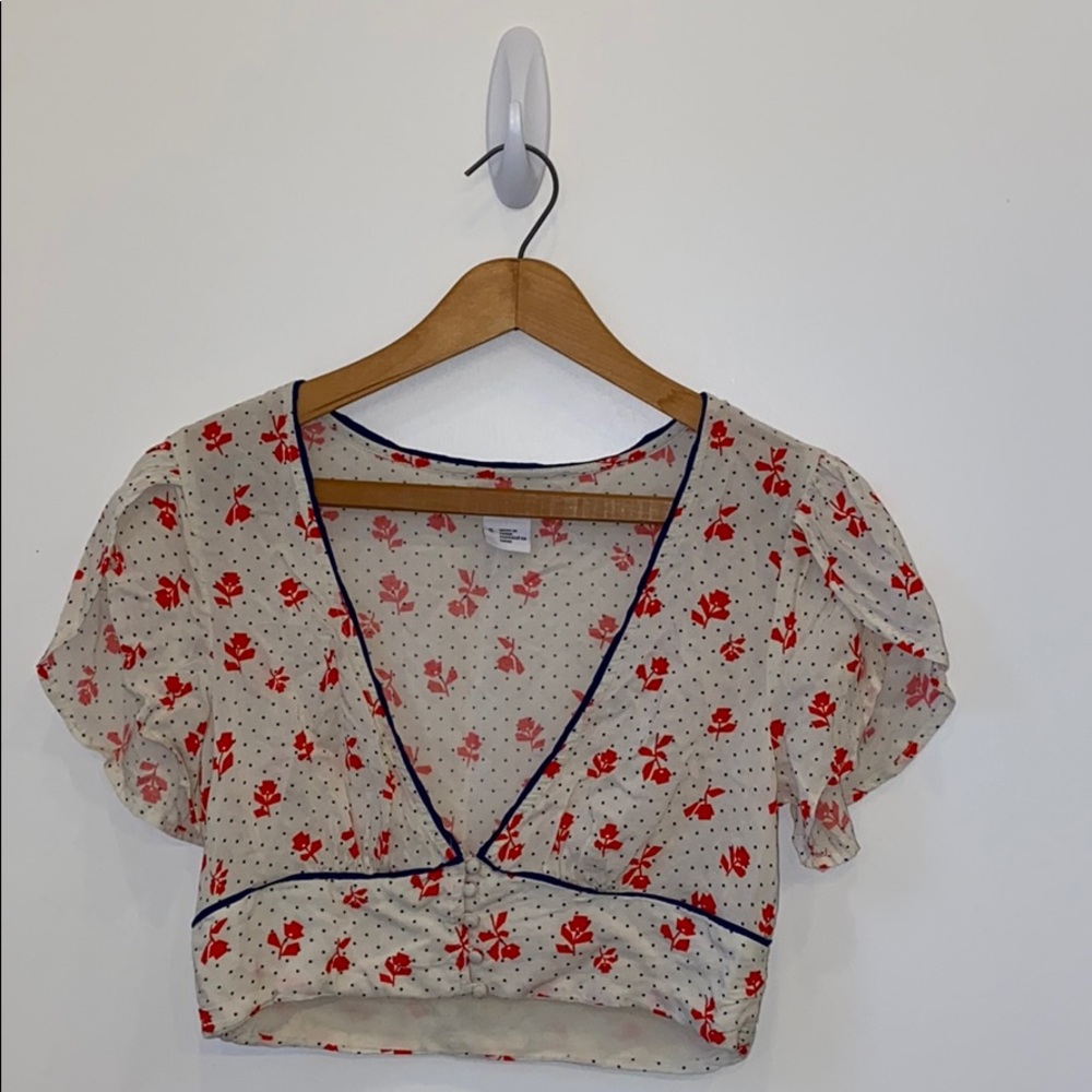 Patterned Blouse - Picture 2 of 6
